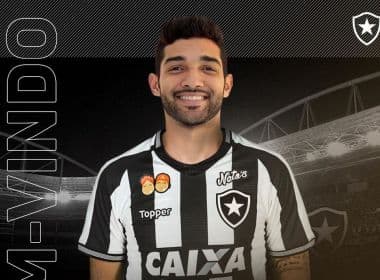 Alan Santos comemora acerto com Botafogo: 'Felicidade imensa'