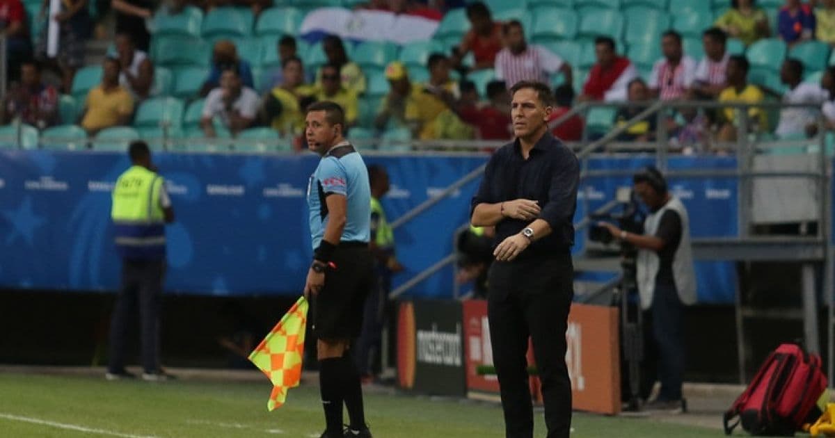 Técnico do Paraguai se diz triste com revés, mas mantém confiança na classificação