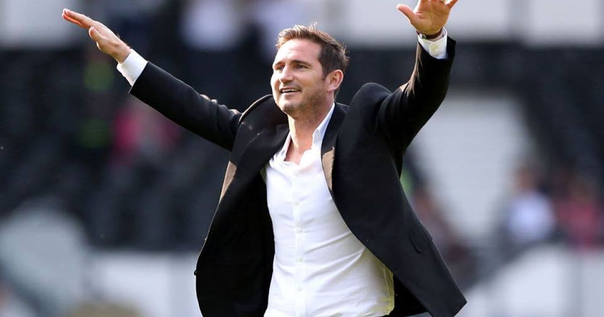 Lampard recebe liberação do Derby County para negociar retorno ao Chelsea