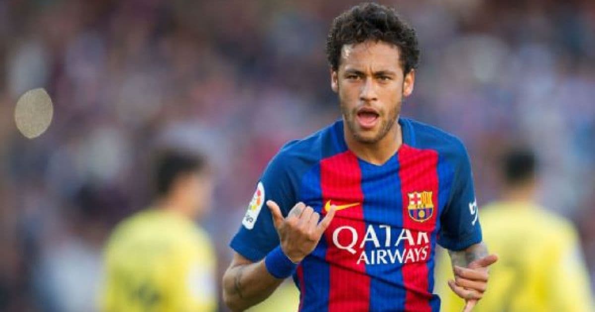 Pai de Neymar se reúne com dirigente do Barcelona nesta terça, diz site