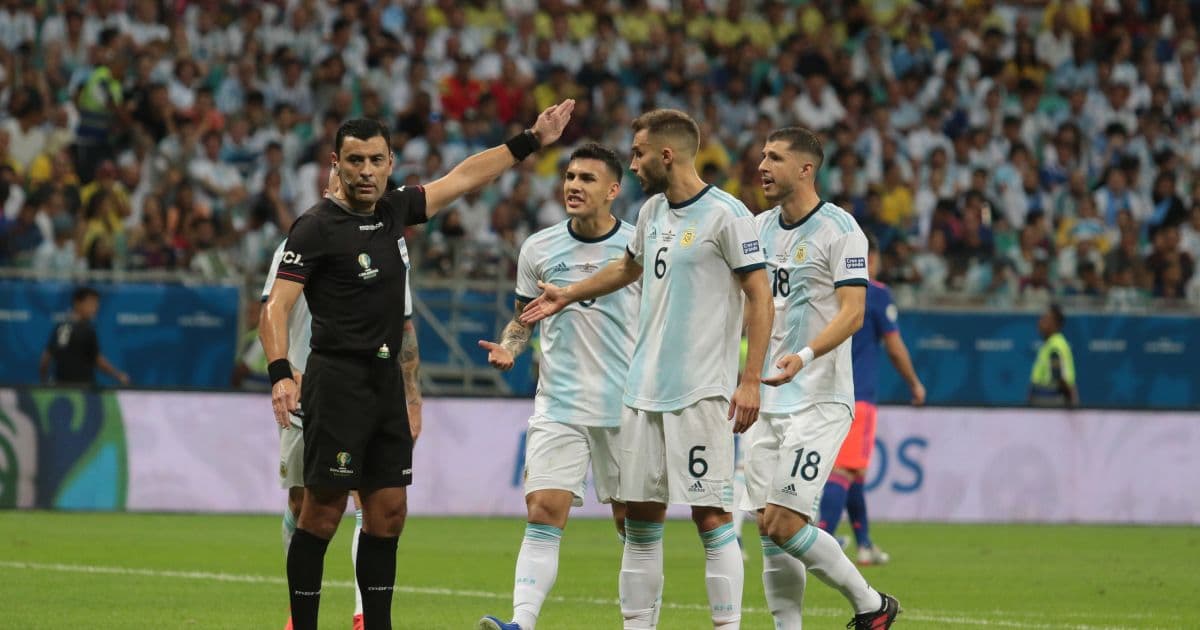 Chileno é escolhido para apitar Brasil e Peru pela final da Copa América