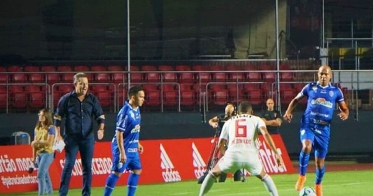 'Têm que respeitar o futebol do Nordeste', diz Argel após empate do CSA com São Paulo