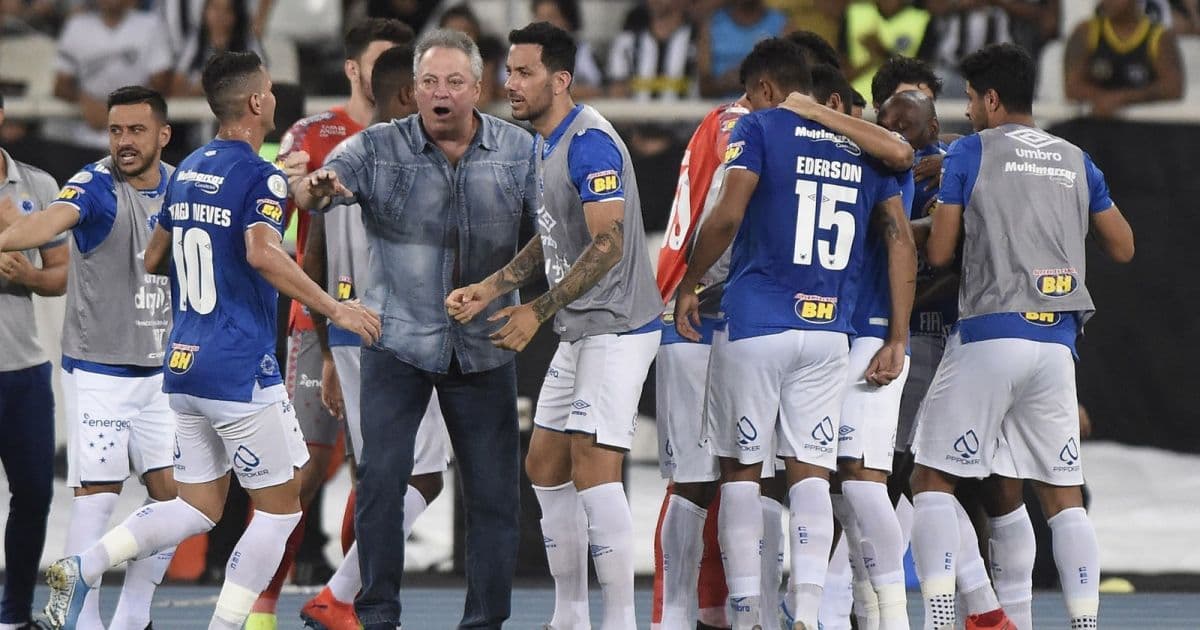Para evitar rebaixamento, Abel Braga projeta cinco vitórias do Cruzeiro 