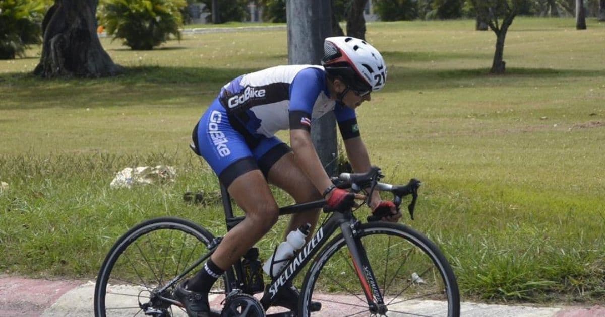 Atropelado por carro durante treino, campeão baiano de ciclismo passa bem