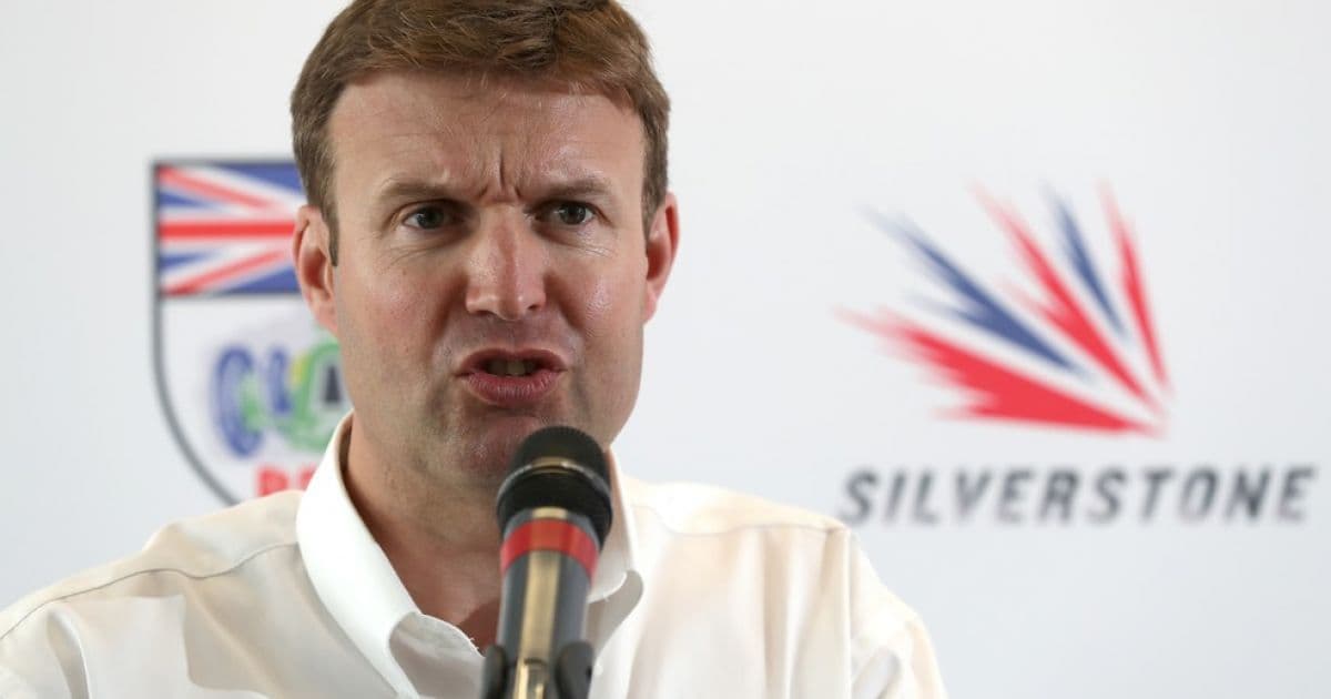 Diretor da Silverstone diz que o ideal para receber Fórmula 1 seria adiar datas