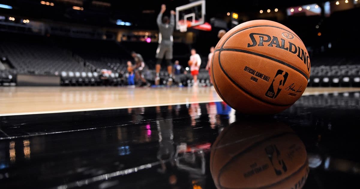 NBA aprova protocolo para volta em 30 de julho; 16 atletas testam positivo para Covid-19