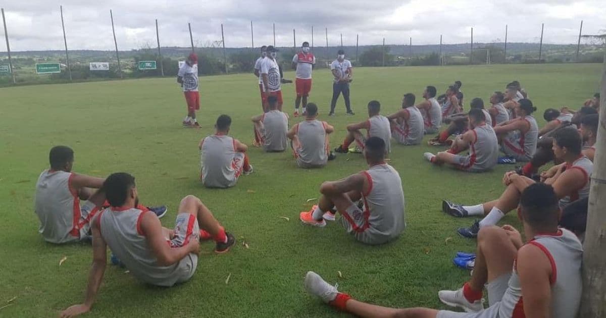 Teste da Covid-19 de 2 integrantes da comissão técnica do Atlético de Alagoinhas dá positivo