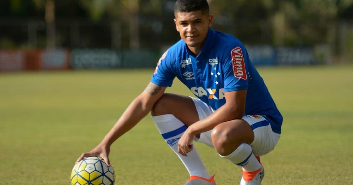 Clube árabe pede rebaixamento do Cruzeiro à Série C por dívida sobre Denilson