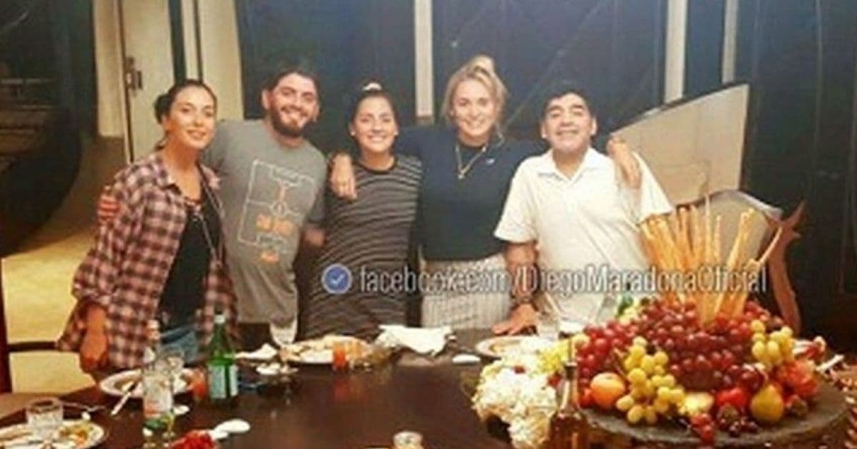 Herança bilionária deixada por Maradona será disputada por 11 filhos