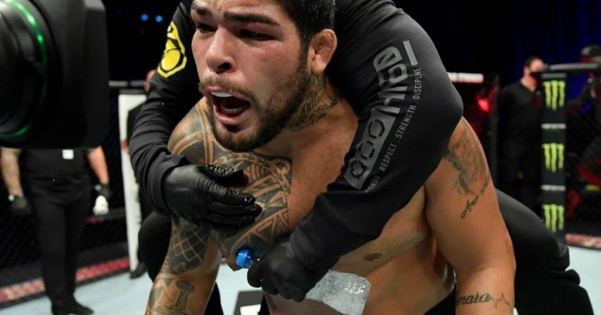 UFC: Carlos Boi celebra vitória sobre Justin Tafa: 'Bahia é murro na cabeça'