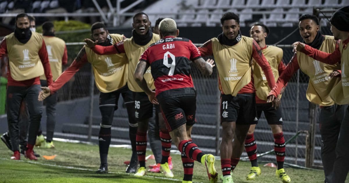 Flamengo vai denunciar na Conmebol 'episódios lamentáveis de racismo' da torcida do Olímpia