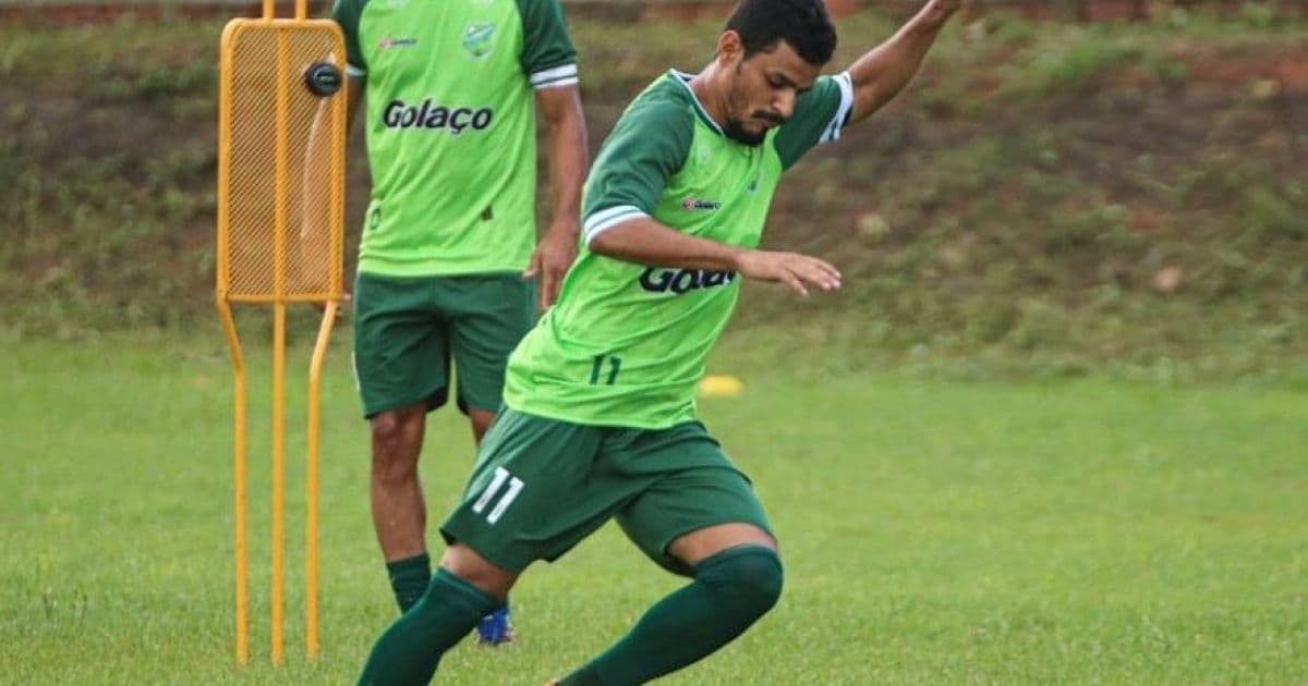 Juazeirense anuncia contratação do atacante Deysinho
