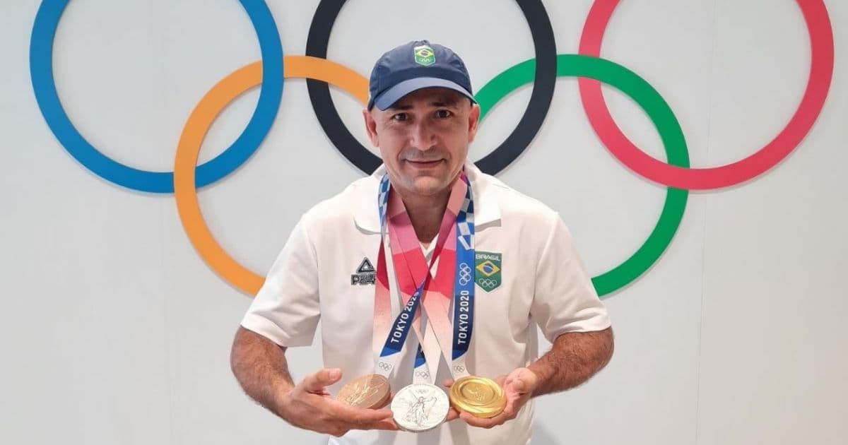 Campeão olímpico, técnico baiano deixa seleção de boxe para focar na família