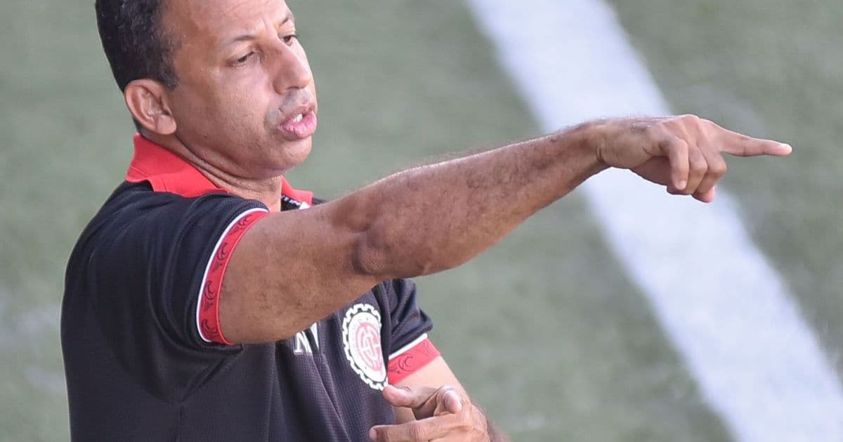 Após demitir Beto Oliveira, Doce Mel anuncia a contratação do técnico Sérgio Araújo