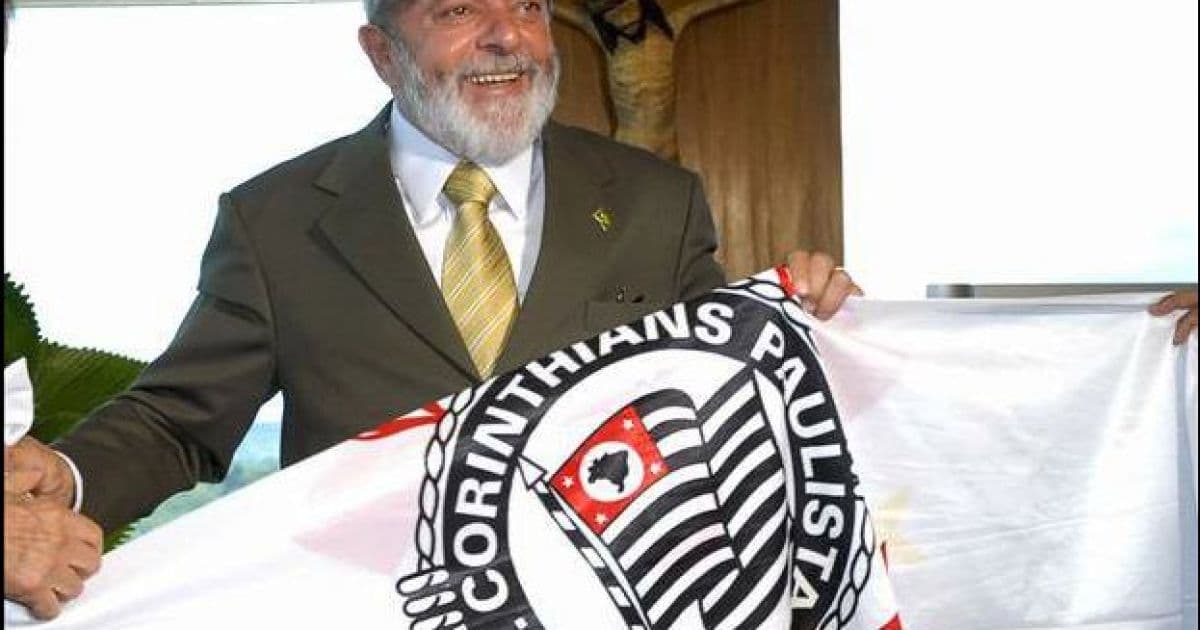 Lula defende Sylvinho e é contra técnico estrangeiro no Corinthians