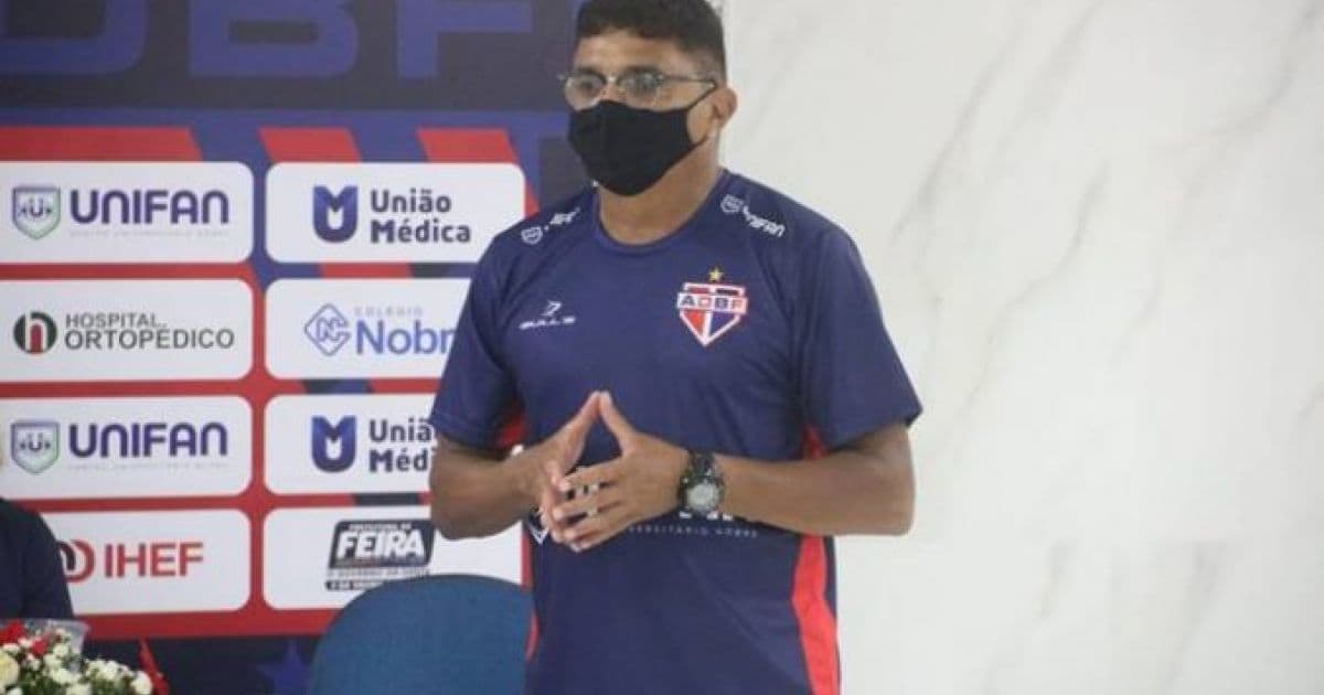 Técnico Flávio Araújo volta a comandar o Bahia de Feira contra o Vitória