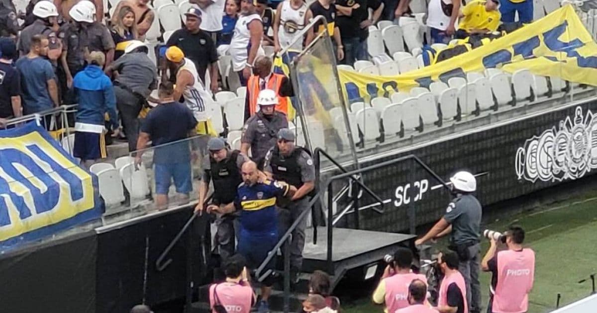 Torcedor do Boca Juniors é preso por ato racista durante jogo contra o Corinthians