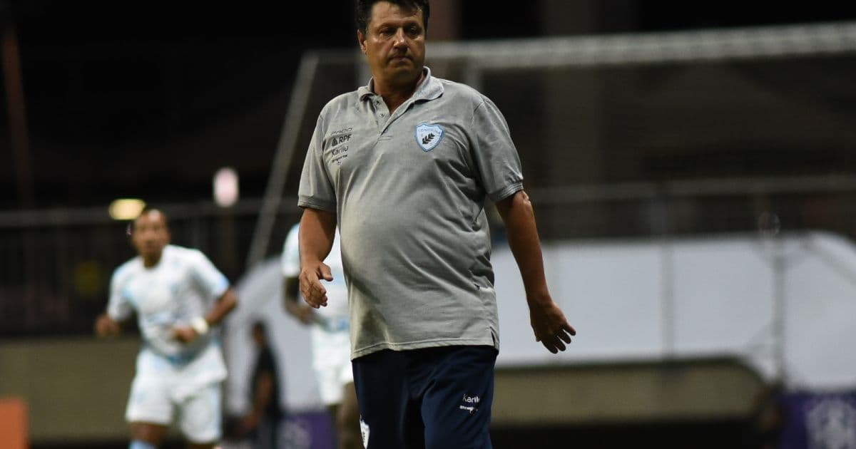 Adilson Batista parabeniza o Bahia, admite erros do Londrina e pede desculpa à torcida