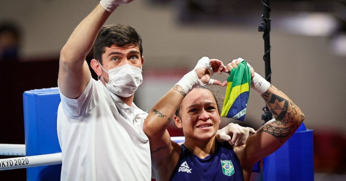Boxe: Bia Ferreira avança à semifinal do Mundial e garante medalha para o Brasil