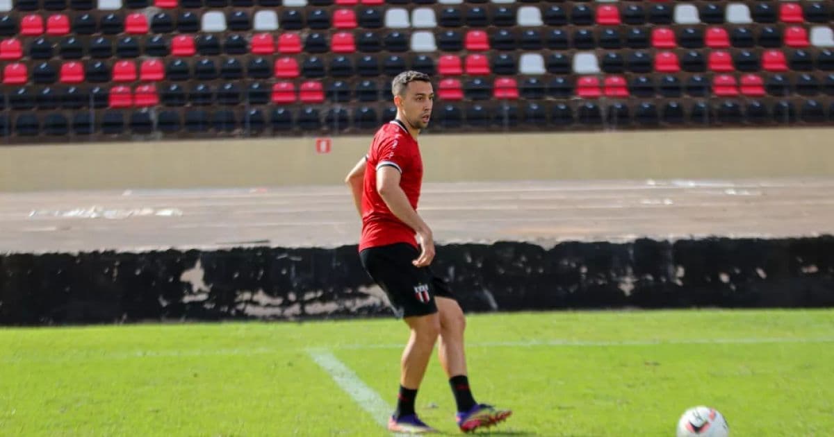 Técnico do Botafogo-SP defende Fillipe Soutto das críticas 