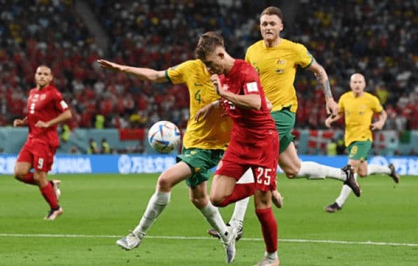 Imagem sobre Pelo Grupo D, Austrália derrota a Dinamarca e vai às oitavas de final da Copa do Mundo