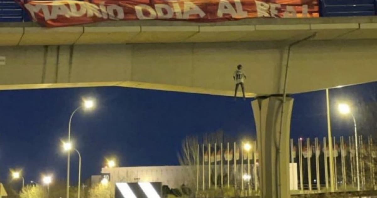 Quatro suspeitos por pendurar boneco de Vinicius Jr enforcado em ponte de Madri são presos pela polícia espanhola