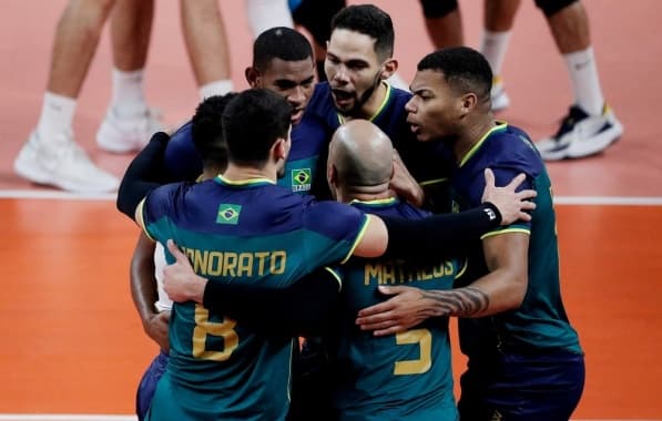 Brasil vence Cuba e se classifica para semifinal do vôlei masculino no Pan 2023 