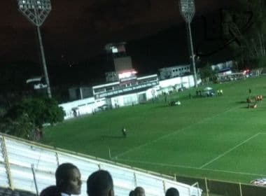 Apagão em Canabrava ocasionou falta de luz no Barradão; jogo segue parado