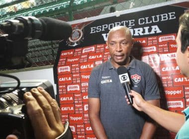 Anderson Batatais vê falta de tranquilidade do Vitória após empate com o Bahia de Feira