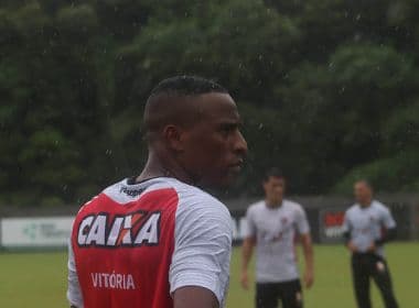 Sem Rodrigo Andrade, Vitória convoca 20 jogadores para encarar o Atlético-MG
