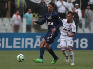 Apático, Vitória é goleado pelo Santos e entra no Z-4 do Brasileirão