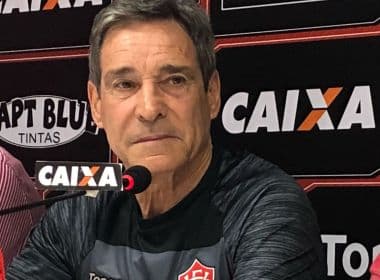 Carpegiani vê 'falta de ambição e garra' do Vitória: 'Estou preocupado'