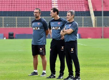 Carpegiani realiza treino fechado; Erick vira dúvida para duelo contra o Botafogo