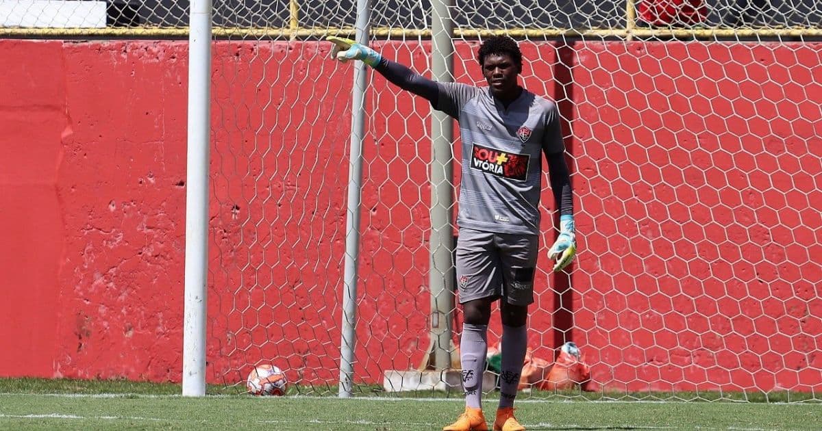 Goleiro do Vitória é convocado por Tite para treinar na Seleção antes da Copa América