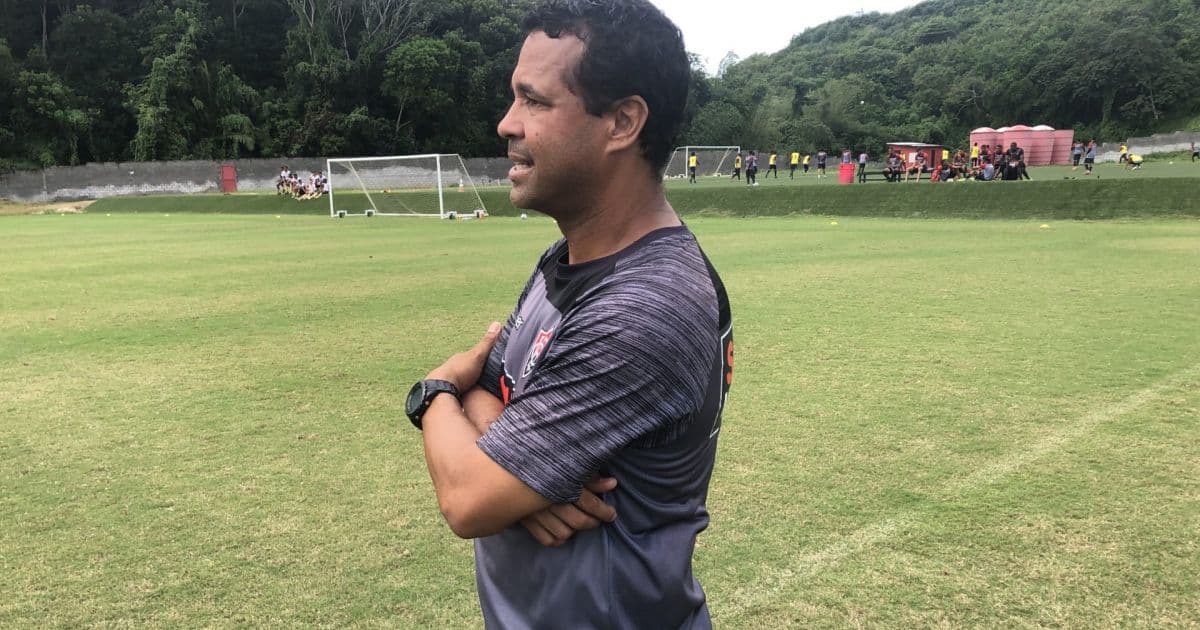 Rodrigo Chagas comemora estreia com triunfo no comando do Vitória sub-20