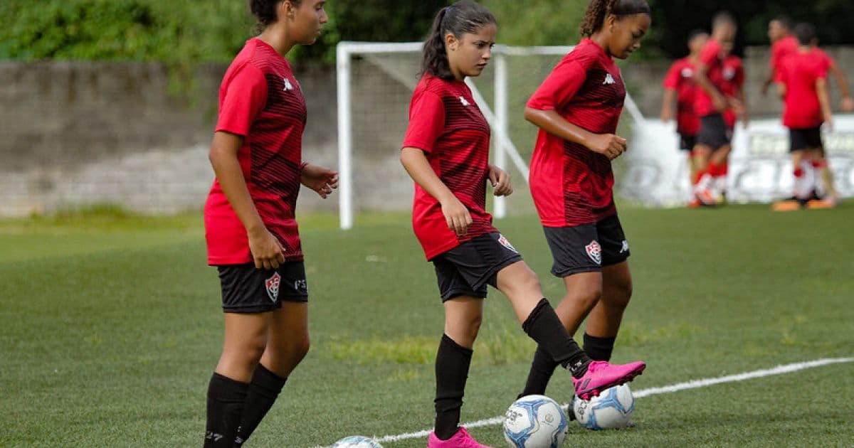 Vitória busca liberar nova penhora para pagar dívidas com as jogadoras do time feminino