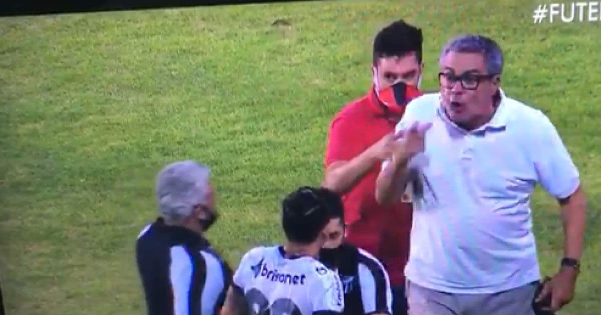 Paulo Carneiro se descontrola e ameaça jogador do Ceará: 'Aqui você apanha'