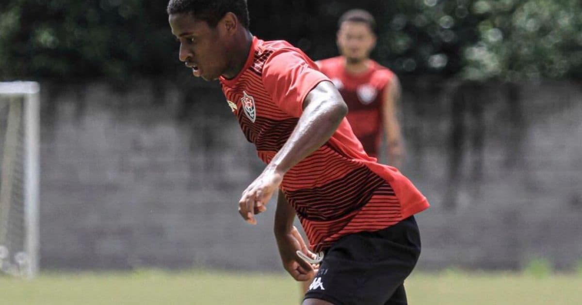 Ruan Nascimento passa a treinar na equipe principal do Vitória