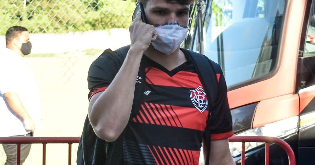  Diagnosticado com Covid-19, Vico desfalca o Vitória diante do Guarani