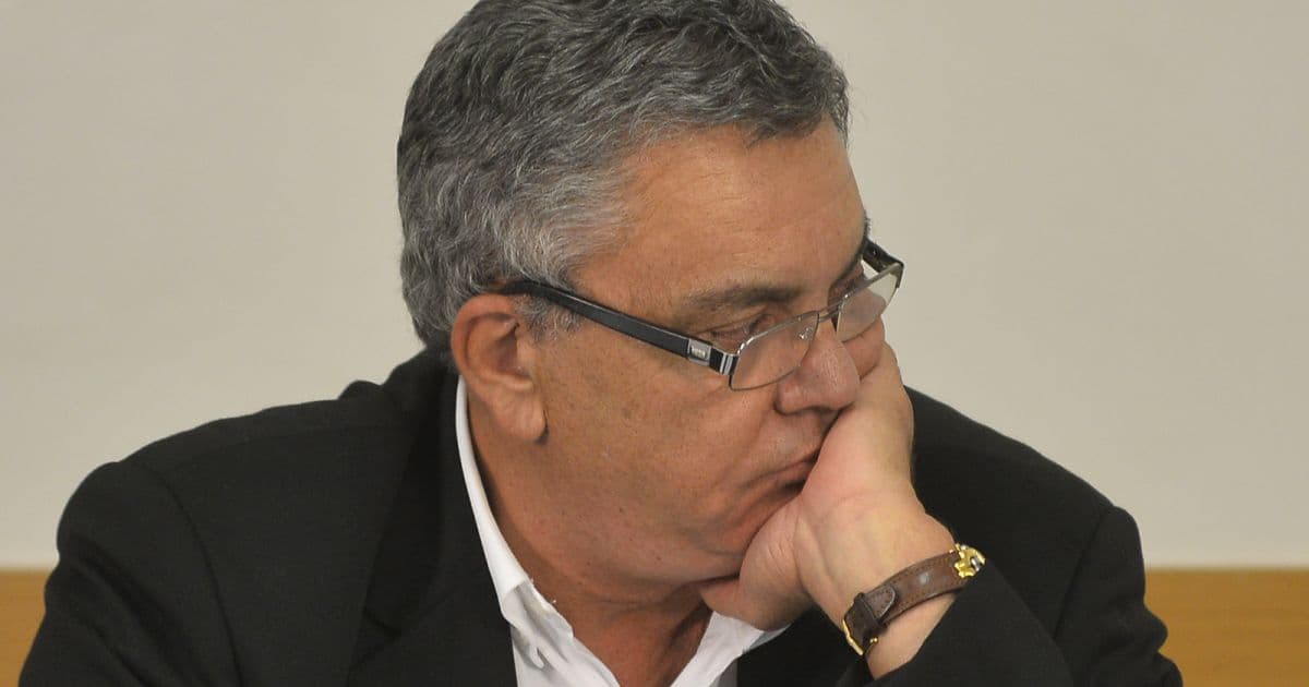 Paulo Carneiro pode ser expulso do quadro de sócios do Vitória por apropriação indébita