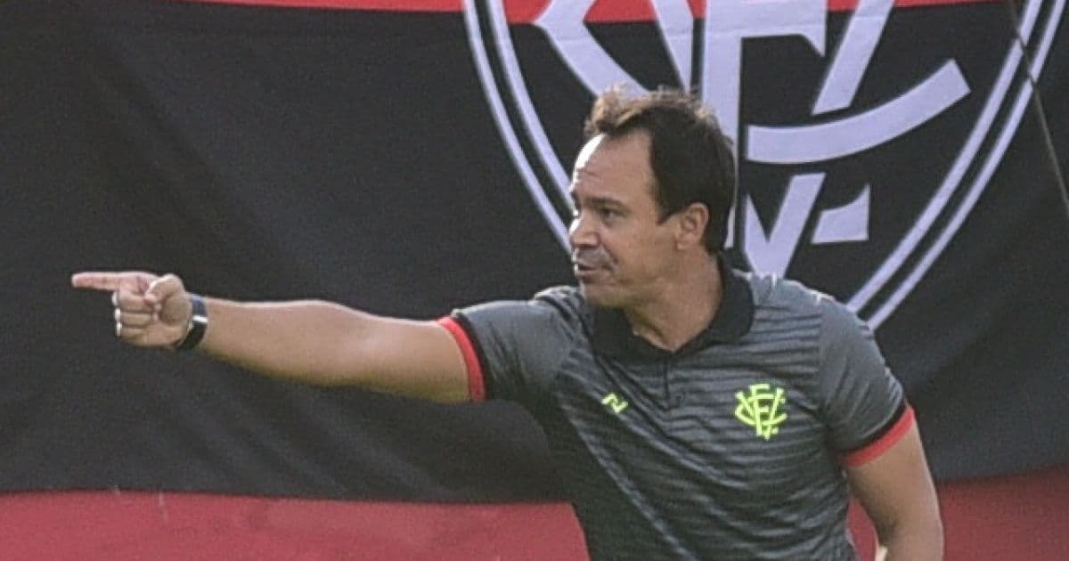Dado Cavalcanti elogia jogo agressivo do Vitória contra o Barcelona de Ilhéus