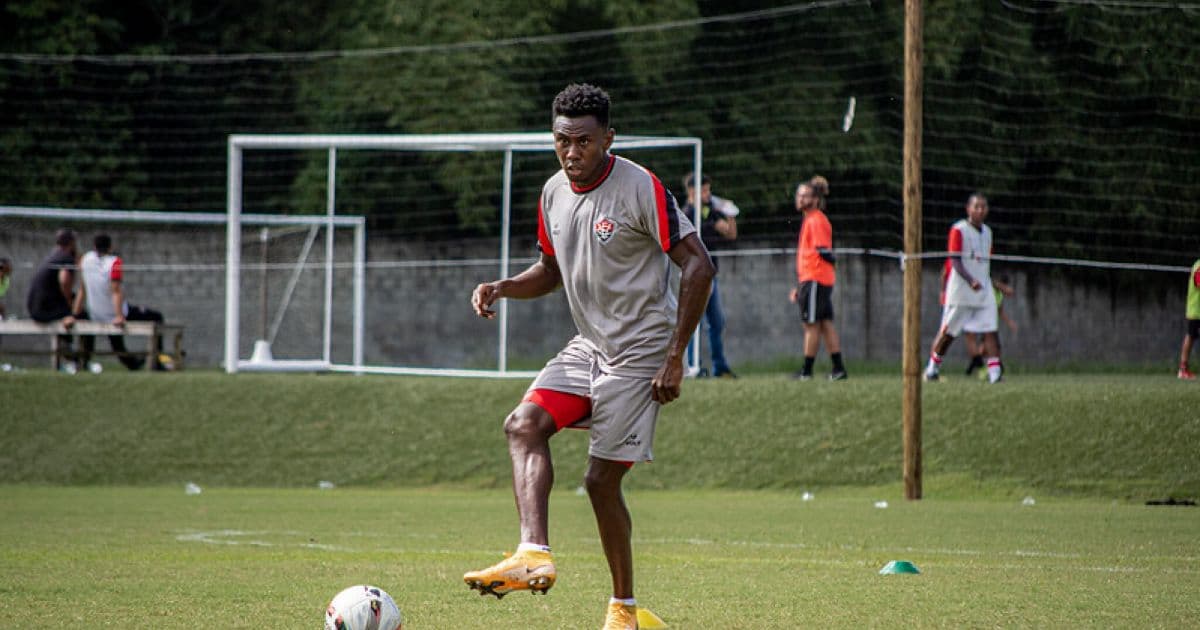 Sem estrear, Héctor Urrego deixa o Vitória; jogador tem proposta de clube colombiano
