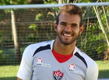 José Welison prorroga vínculo com o Vitória até dezembro de 2018