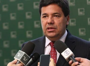 PSOL pede investigação da PGR contra ministro da Educação por adiamento do Enem