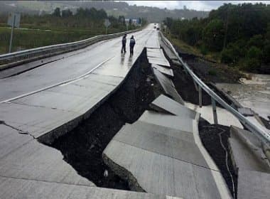 Chile é atingido por terremoto de magnitude 7,7; alerta de tsunami é emitido