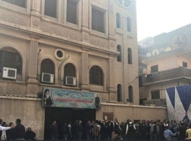 Ataque contra igreja cristã ortodoxa copta deixa ao menos 10 mortos no Egito