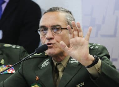 Comandante do Exército diz que foco é 'solução sem conflitos'