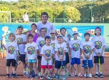 Guga forma time de jovens talentos para criar 'Batalhão Brasileiro' no tênis