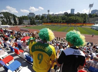 Titulares da seleção brasileira fazem treino leve em Sochi