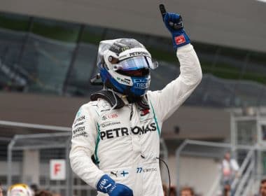 Bottas repete 2017, supera Hamilton e garante a pole no GP da Áustria
